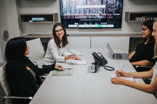 Envol_Golden_Unicorn_Employee_Recognition_Peer