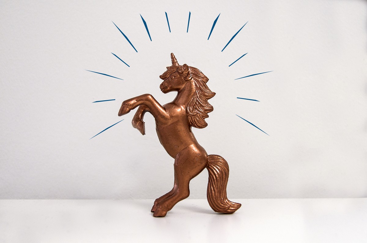 unicorn_blue-lines-1200x797